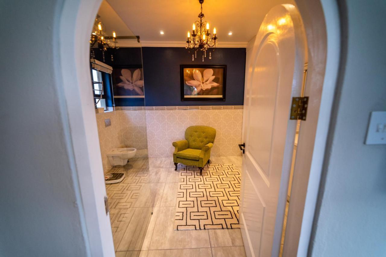Luxury Boutique Home in Kyalami Midrand Extérieur photo